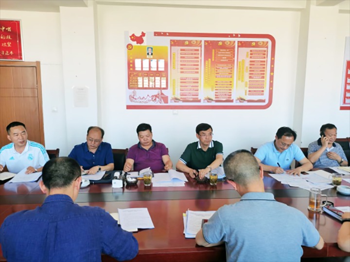 兴发娱乐·(中国游)最新官方网站集团总经理高建嵩一行赴云南石油化学工业供销有限公司督导调研