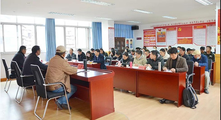 兴发娱乐·(中国游)最新官方网站（煤化）集团第八综合考核组到石油化工压力容器检测站开展2021年度综合考核动员暨民主测评