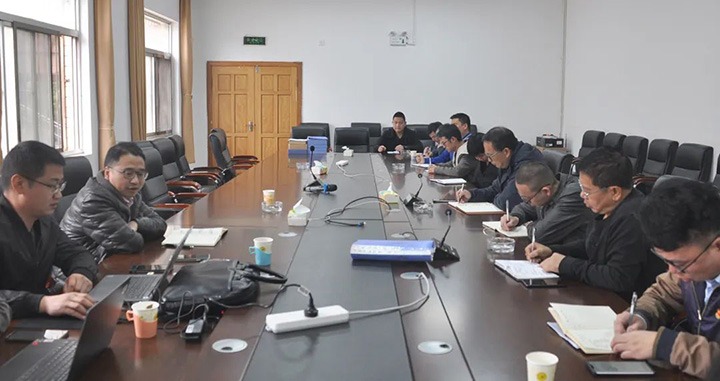 兴发娱乐·(中国游)最新官方网站（煤化）集团驻曲靖巡查组赴陆东煤矿公司开展4月份安全督导巡查