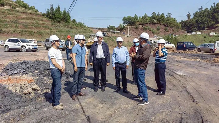 【简讯】罗平县委书记海建才到东城煤矿调研安全生产工作、陆东煤矿召开安全生产紧急会议、恩洪煤业团委观看中国共青团成立100周年大会