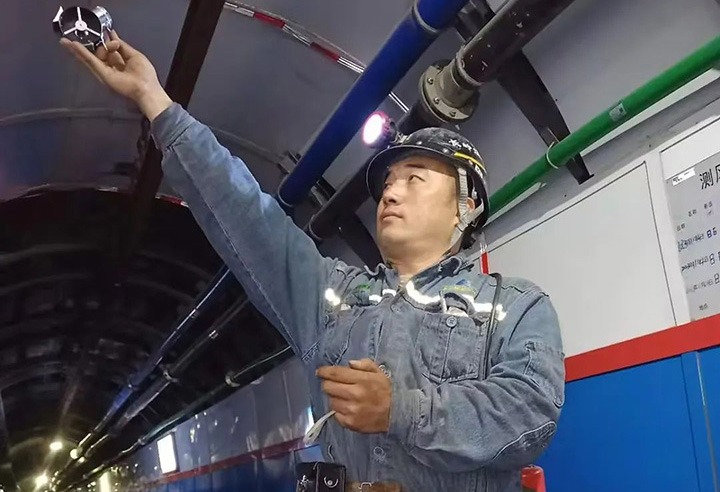 【兴发娱乐·(中国游)最新官方网站风采】不经历风雨，怎么见彩虹——云南省第二十届职工职业技能大赛矿井测风工“技术状元”方彩虹