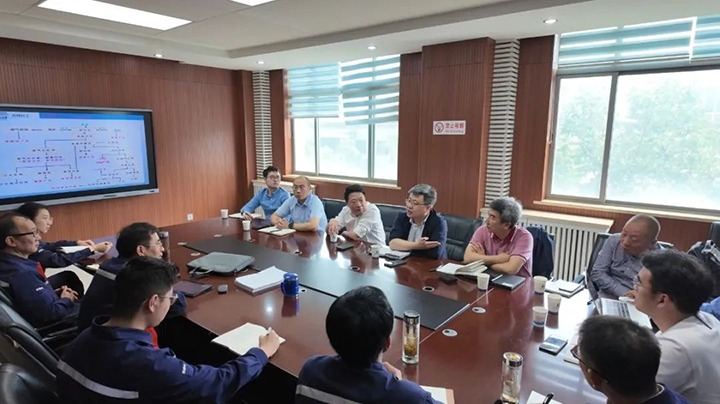 云南能投物流、航天氢能、舜华新能源一行到先锋化工考察交流
