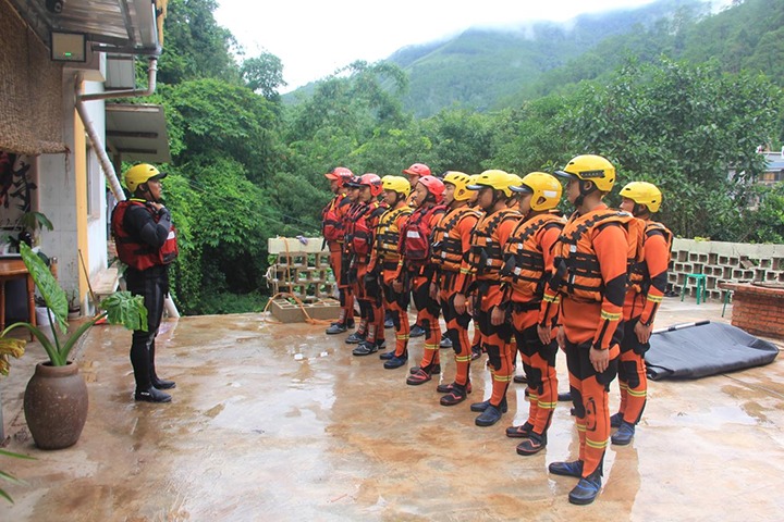 东源队勇赴普洱小黑江，提升急流水域救援能力