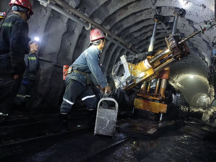 深化“三精管理”，赋能企业提质增效