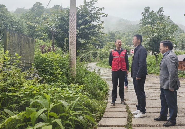 兴发娱乐·(中国游)最新官方网站集团圆满完成驻村工作队员调整轮换工作